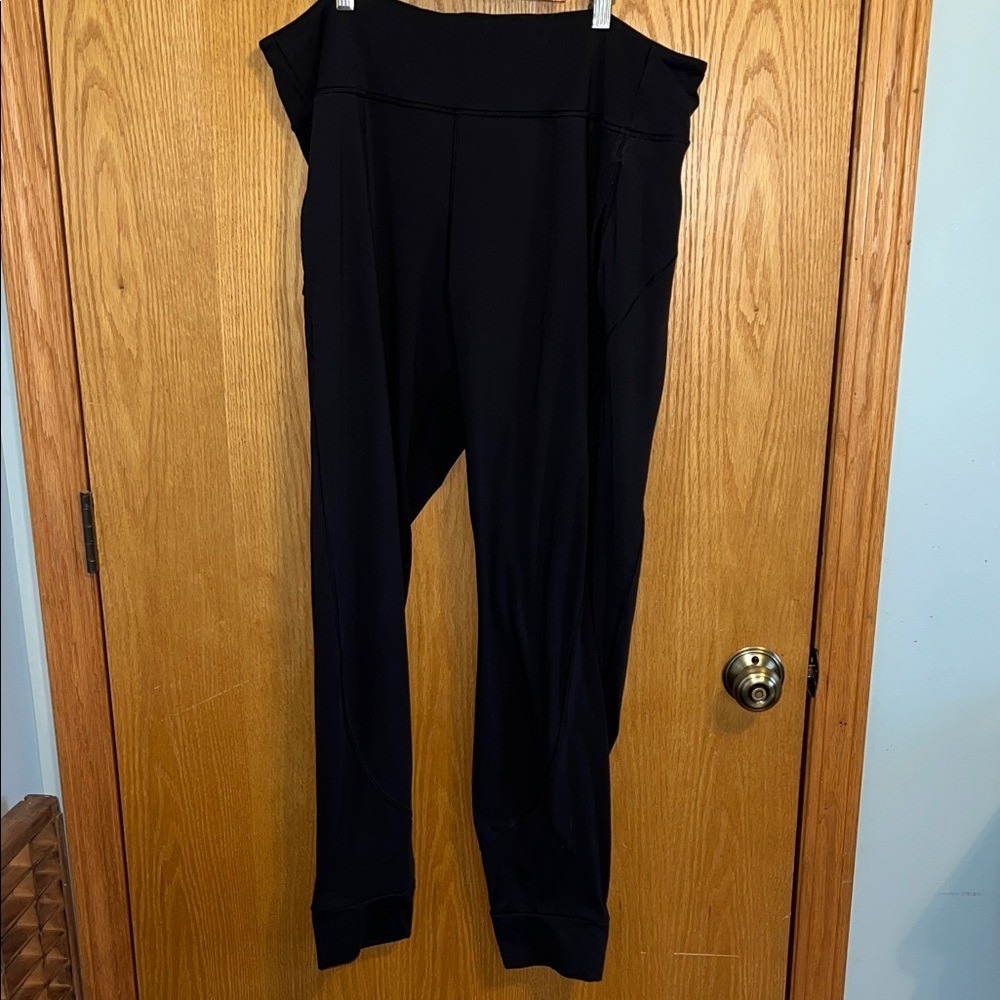 Athleta Black Distance Jogger Pants Size‎ XL